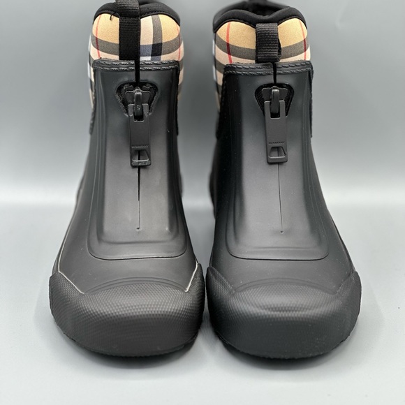 Burberry Flinton Check Rain Booties - Picture 2 of 6